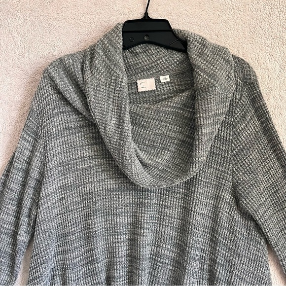 Anthropologie Waffle Thermal Knit Cowl Neck Flare Sleeve Sweater Gray Sz. Medium - Picture 4 of 9